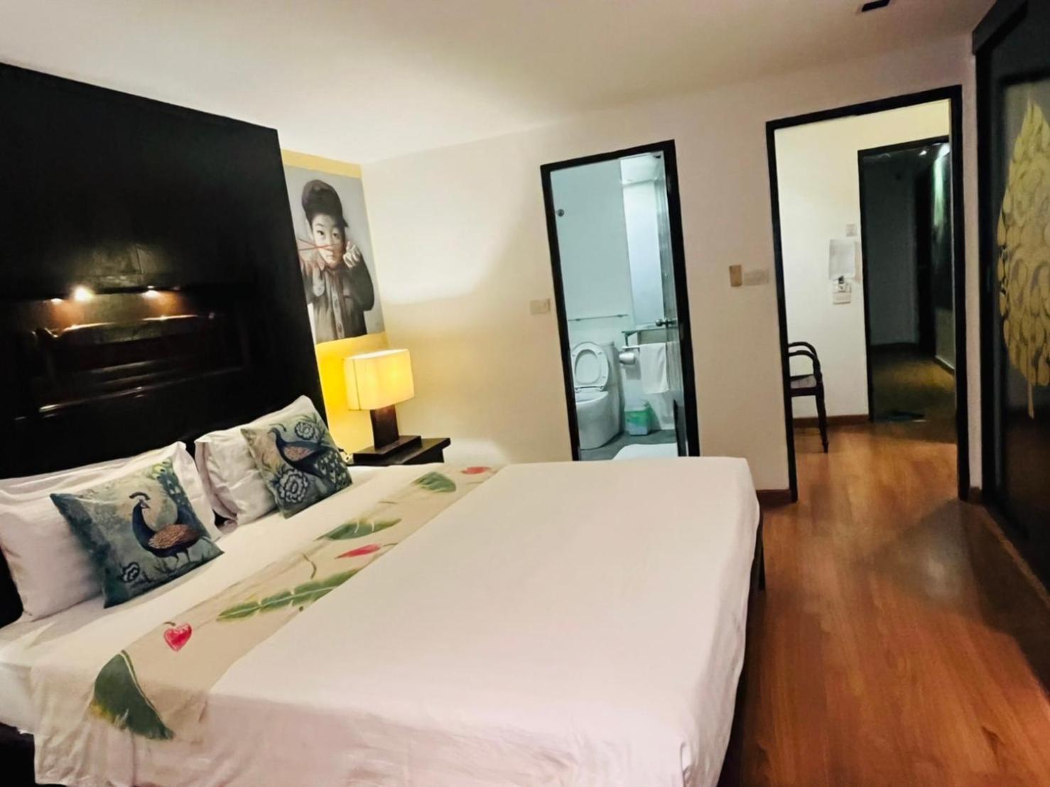 Baipho Lifestyle Hotel Patong Exterior photo