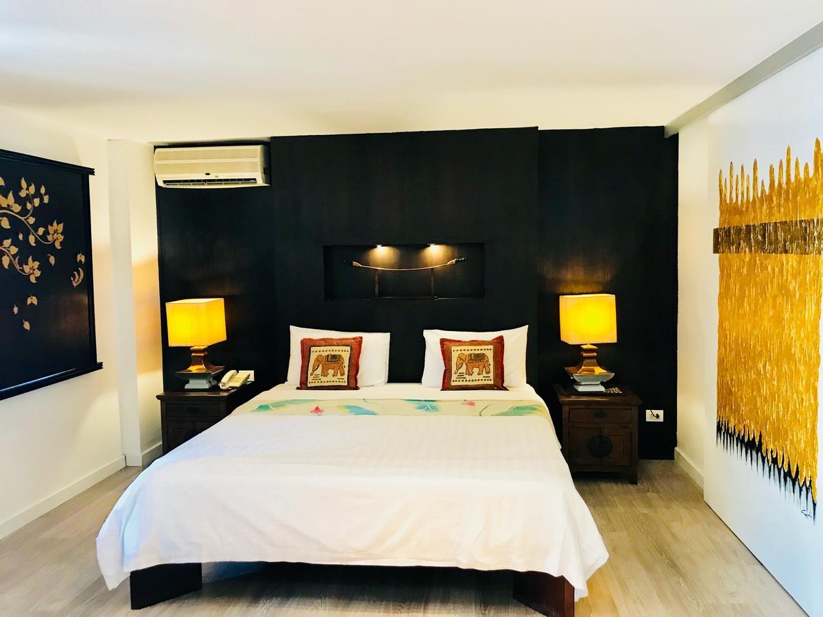 Baipho Lifestyle Hotel Patong Exterior photo